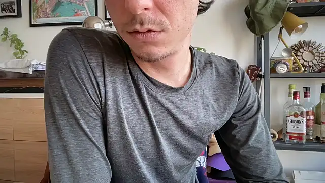 Snapshot of MikymikeBBWD chatting on 16, 12, 2025 MikymikeBBWD online show from 16, 12, 2025