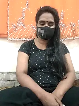 Snapshot of Mitila-3232 chatting on 6, 3, 2025 Mitila-3232 online show from 6, 3, 2025