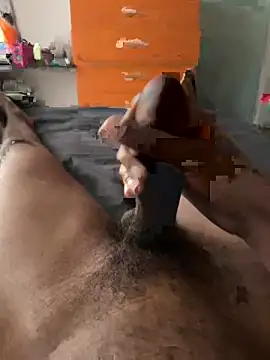 Snapshot of papibbc6989 chatting on 28, 2, 2025 papibbc6989 online show from 28, 2, 2025