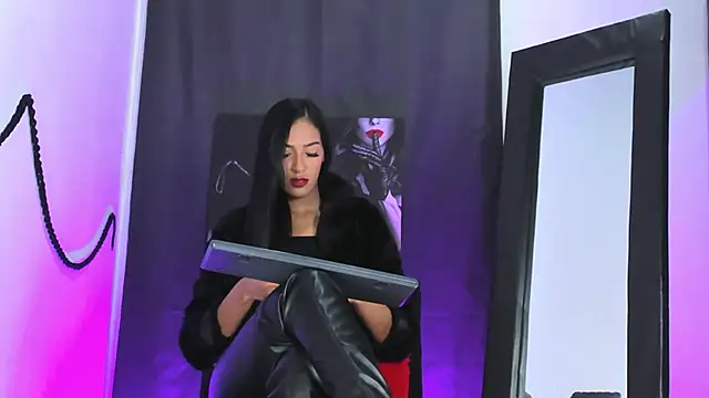 Snapshot of Aleshkastone chatting on 19, 10, 2025 Aleshkastone online show from 19, 10, 2025