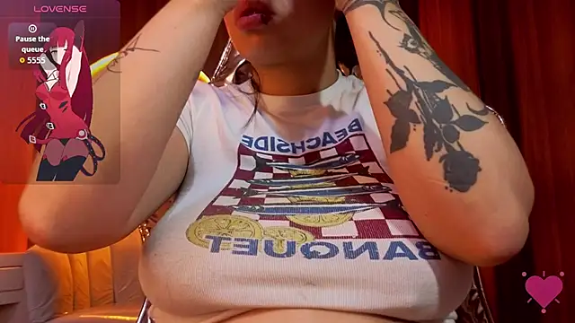 Snapshot of Anni_acker_b chatting on 11, 7, 2026 Anni acker b online show from 11, 7, 2026