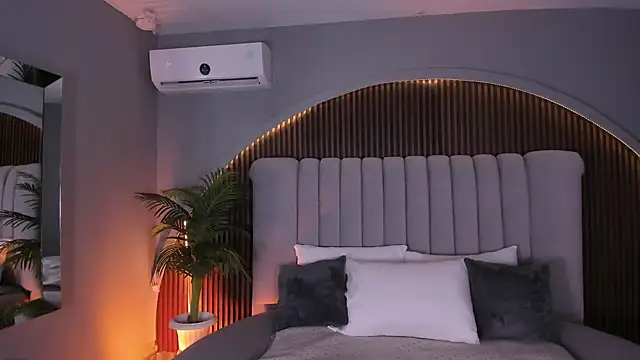 MelanieHillss online show from 18, 1, 2026