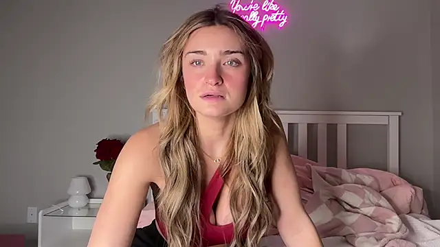 meggsworld online show from 25, 2, 2025