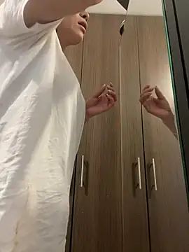 Naatalia online show from 3, 3, 2025