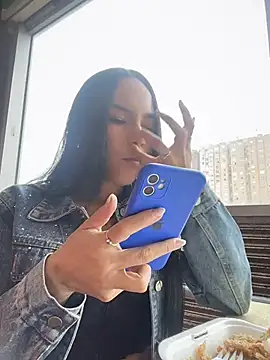 Snapshot of Naatalia chatting on 19, 4, 2026 Naatalia online show from 19, 4, 2026