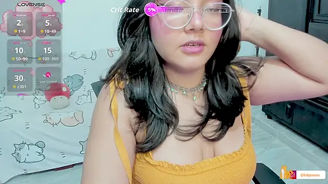 Naoko 7w7 online show from 3, 11, 2025