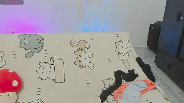 Naoko 7w7 online show from 3, 3, 2026