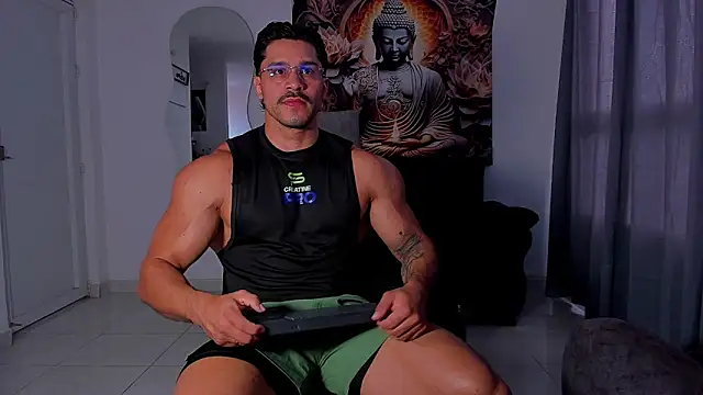 Snapshot of Valentino_Dosantos_ chatting on 15, 11, 2025 Valentino Dosantos online show from 15, 11, 2025