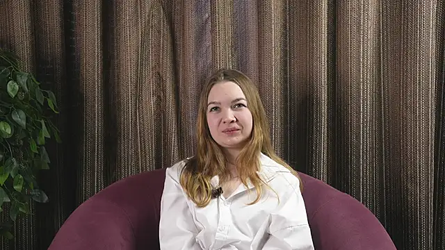 Snapshot of GeorginaCleverley chatting on 13, 2, 2025 GeorginaCleverley online show from 13, 2, 2025