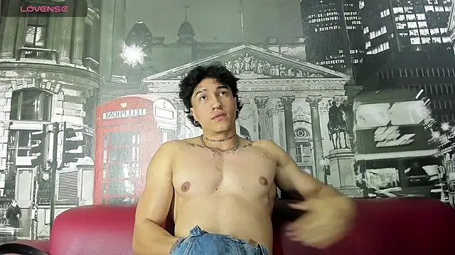 KaryBig3 online show from 12, 3, 2025