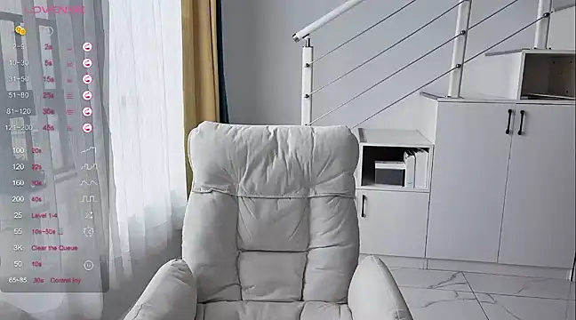 Snapshot of Cassie-20 chatting on 18, 3, 2025 Cassie-20 online show from 18, 3, 2025