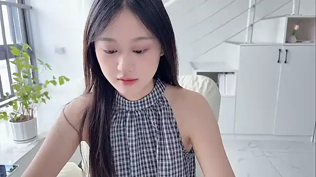 Snapshot of Cassie-20 chatting on 12, 9, 2025 Cassie-20 online show from 12, 9, 2025