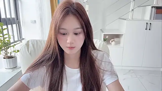 Snapshot of Cassie-20 chatting on 16, 10, 2025 Cassie-20 online show from 16, 10, 2025