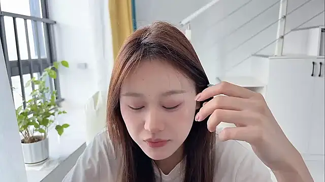 Snapshot of Cassie-20 chatting on 31, 10, 2025 Cassie-20 online show from 31, 10, 2025