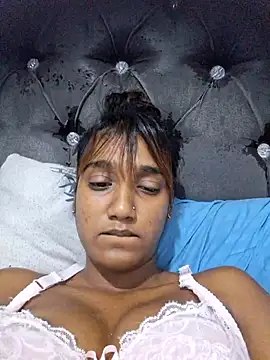 indianpink lips online show from 4, 4, 2026