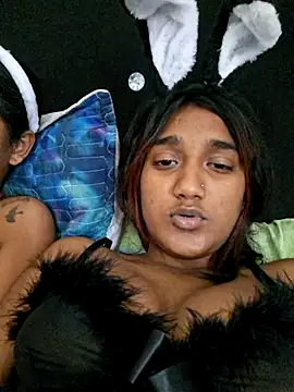 Snapshot of indianpink_lips chatting on 11, 7, 2026 indianpink lips online show from 11, 7, 2026