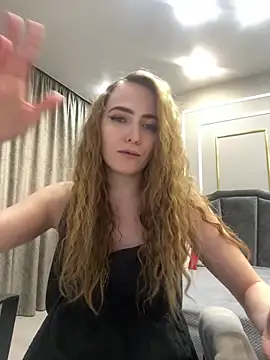 Snapshot of MilaSwe chatting on 17, 2, 2025 MilaSwe online show from 17, 2, 2025