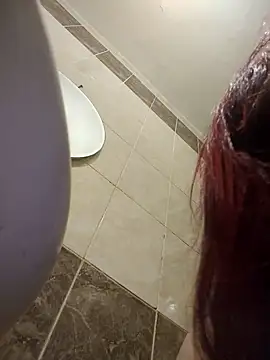 Snapshot of Loly2025 chatting on 18, 2, 2025 Loly2025 online show from 18, 2, 2025