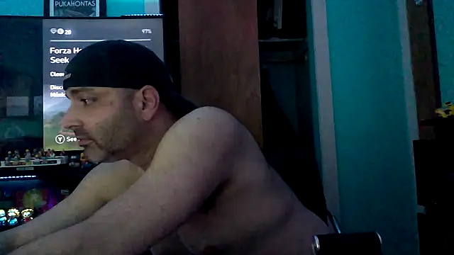 Novabear6996 online show from 28, 10, 2025