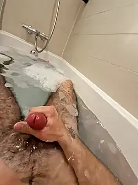 Snapshot of Lezoz_ chatting on 8, 3, 2025 Lezoz online show from 8, 3, 2025