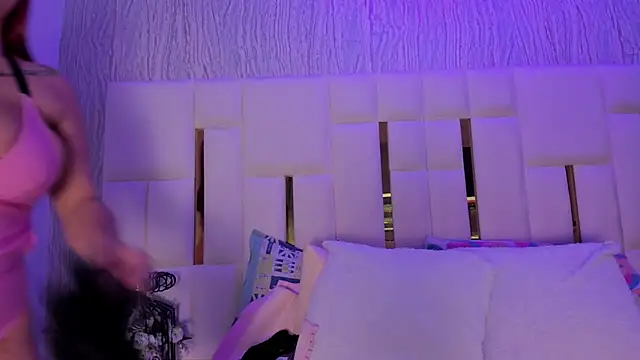 hillary uckerman  online show from 2, 4, 2026