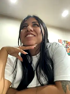 Snapshot of Karla_Stein2025 chatting on 5, 11, 2025 Karla Stein2025 online show from 5, 11, 2025