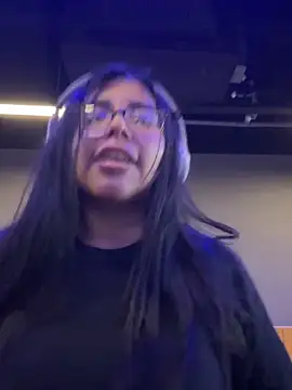 Snapshot of Karla_Stein2025 chatting on 26, 11, 2025 Karla Stein2025 online show from 26, 11, 2025