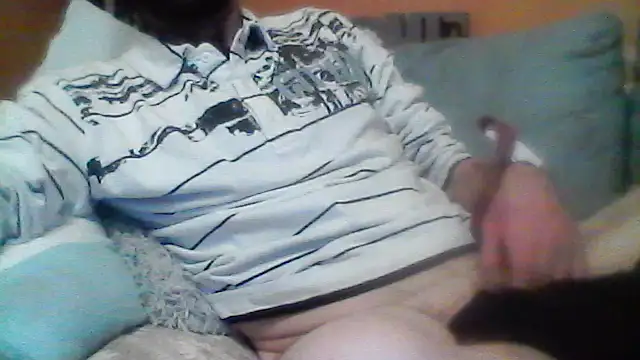 Snapshot of Andre35w chatting on 15, 12, 2025 Andre35w online show from 15, 12, 2025