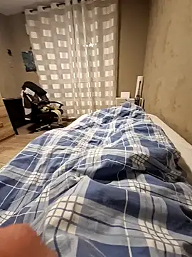 DerechteJunge online show from 16, 2, 2025