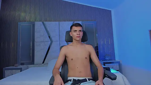 JacobRoberts1 online show from 1, 10, 2025