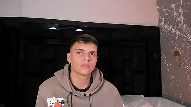 JacobRoberts1 online show from 24, 10, 2025