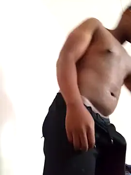 Snapshot of bosszonke123 chatting on 21, 2, 2025 bosszonke123 online show from 21, 2, 2025