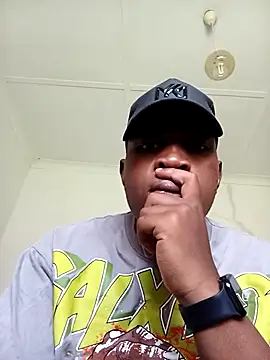 Snapshot of bosszonke123 chatting on 23, 2, 2025 bosszonke123 online show from 23, 2, 2025