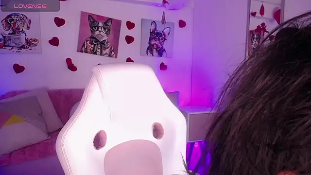 Snapshot of LoreleyNovoa chatting on 20, 2, 2026 LoreleyNovoa online show from 20, 2, 2026