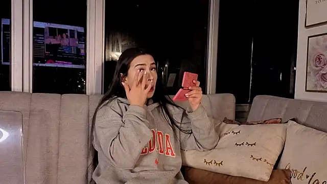 Ivanna West online show from 4, 12, 2025