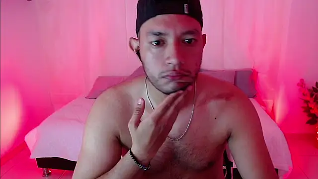 Double R12 online show from 17, 3, 2025