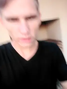 Ruanie online show from 25, 4, 2026