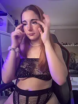 sexymelli18 online show from 19, 9, 2025