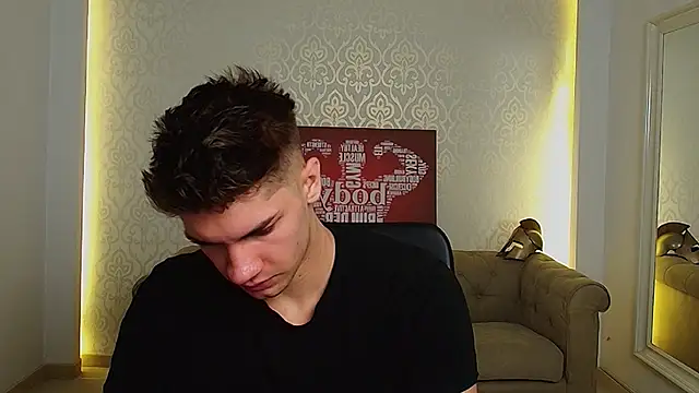 MaxKaiden online show from 21, 9, 2025