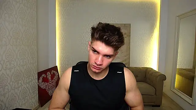 MaxKaiden online show from 13, 10, 2025