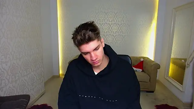 MaxKaiden online show from 14, 1, 2026