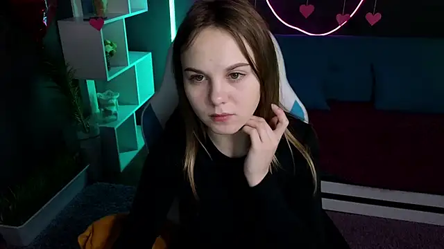 Snapshot of Dyna_bae chatting on 18, 2, 2025 Dyna bae online show from 18, 2, 2025