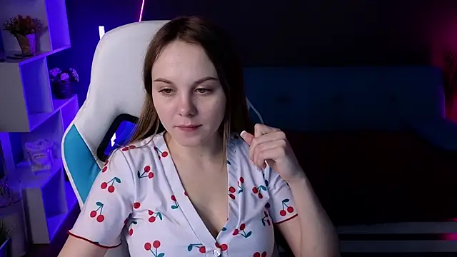 Snapshot of Dyna_bae chatting on 28, 2, 2025 Dyna bae online show from 28, 2, 2025