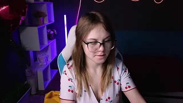 Snapshot of Dyna_bae chatting on 2, 3, 2025 Dyna bae online show from 2, 3, 2025