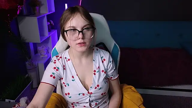 Snapshot of Dyna_bae chatting on 2, 3, 2025 Dyna bae online show from 2, 3, 2025