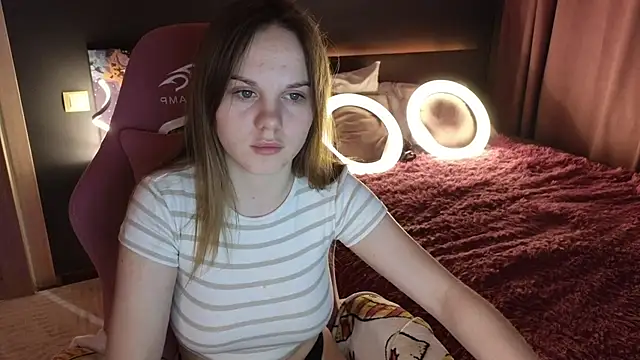 Snapshot of Dyna_bae chatting on 24, 9, 2025 Dyna bae online show from 24, 9, 2025