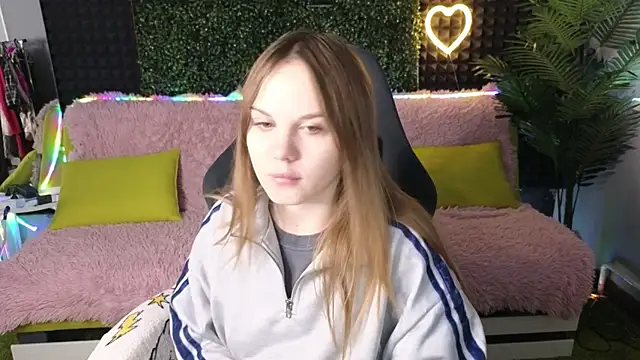 Snapshot of Dyna_bae chatting on 30, 9, 2025 Dyna bae online show from 30, 9, 2025