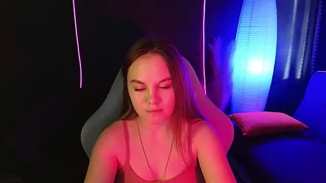 Snapshot of Dyna_bae chatting on 16, 10, 2025 Dyna bae online show from 16, 10, 2025