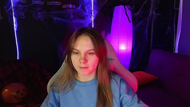 Snapshot of Dyna_bae chatting on 24, 10, 2025 Dyna bae online show from 24, 10, 2025