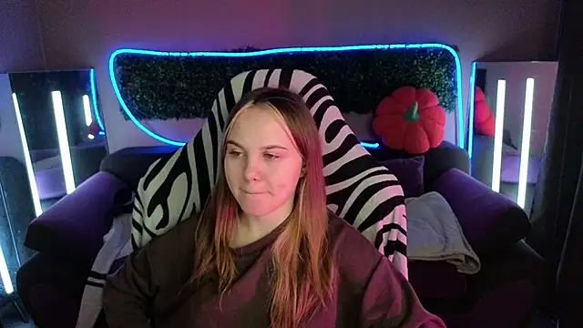 Snapshot of Dyna_bae chatting on 20, 11, 2025 Dyna bae online show from 20, 11, 2025